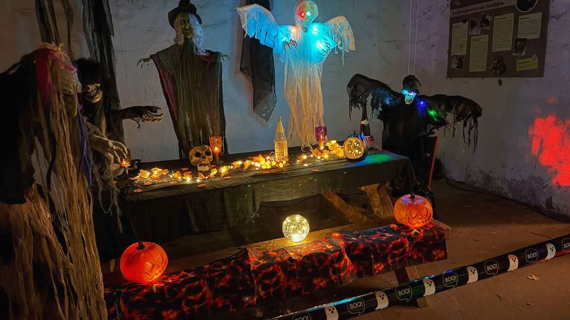 Zoofreunde Duisburg: Halloween 2025 (Impressionen)